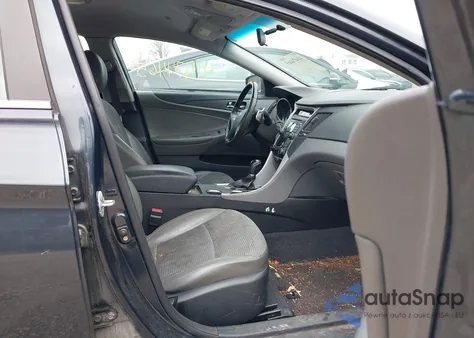 2011 Hyundai Sonata Se z USA, uszkodzony, nr VIN 5NPEC4AC5BH044546